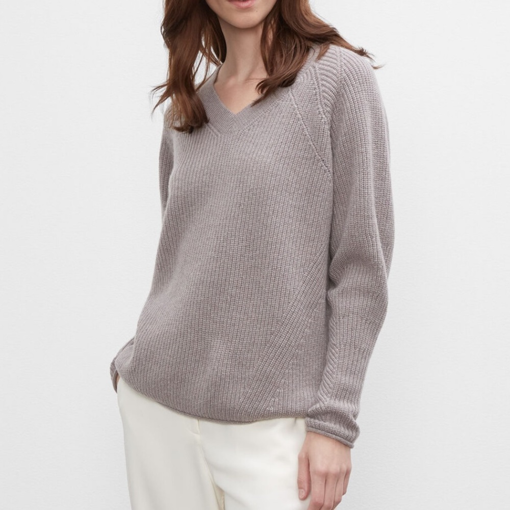 ❤️Club Monaco Ribbed Slouchy Cashmere Sweater